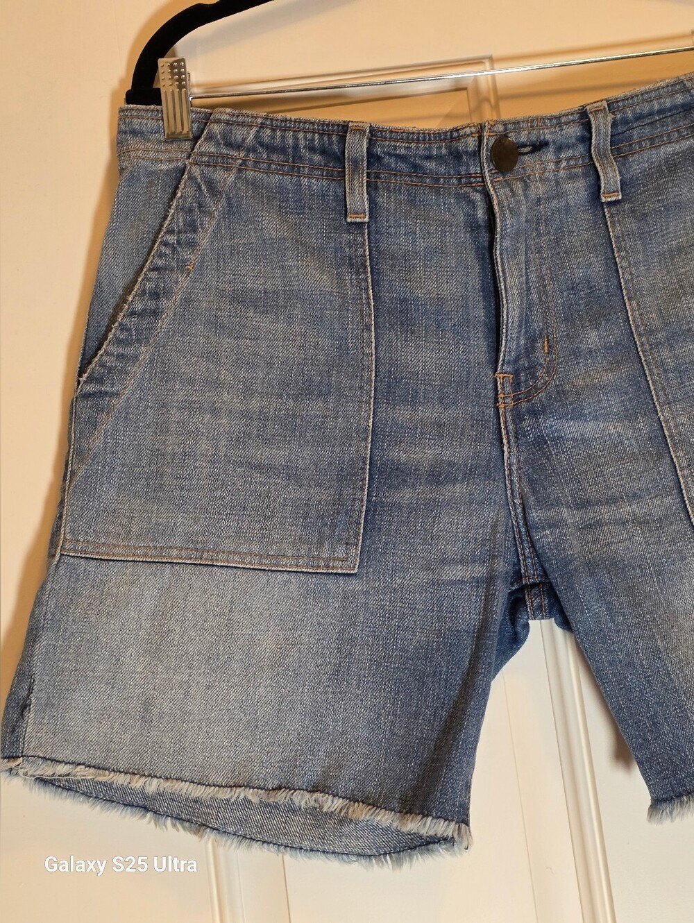Current/Elliott The Army Short Denim Utility Fray Hem Super Loved Size 28 EUC - Picture 7 of 9